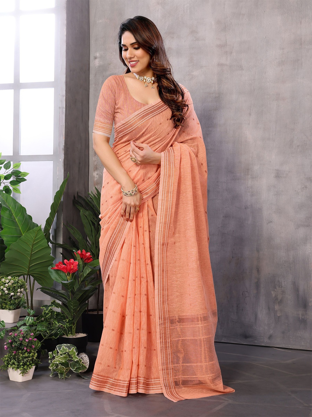 

Sidhidata Polka Dot Woven Design Zari Pure Linen Chanderi Saree, Orange