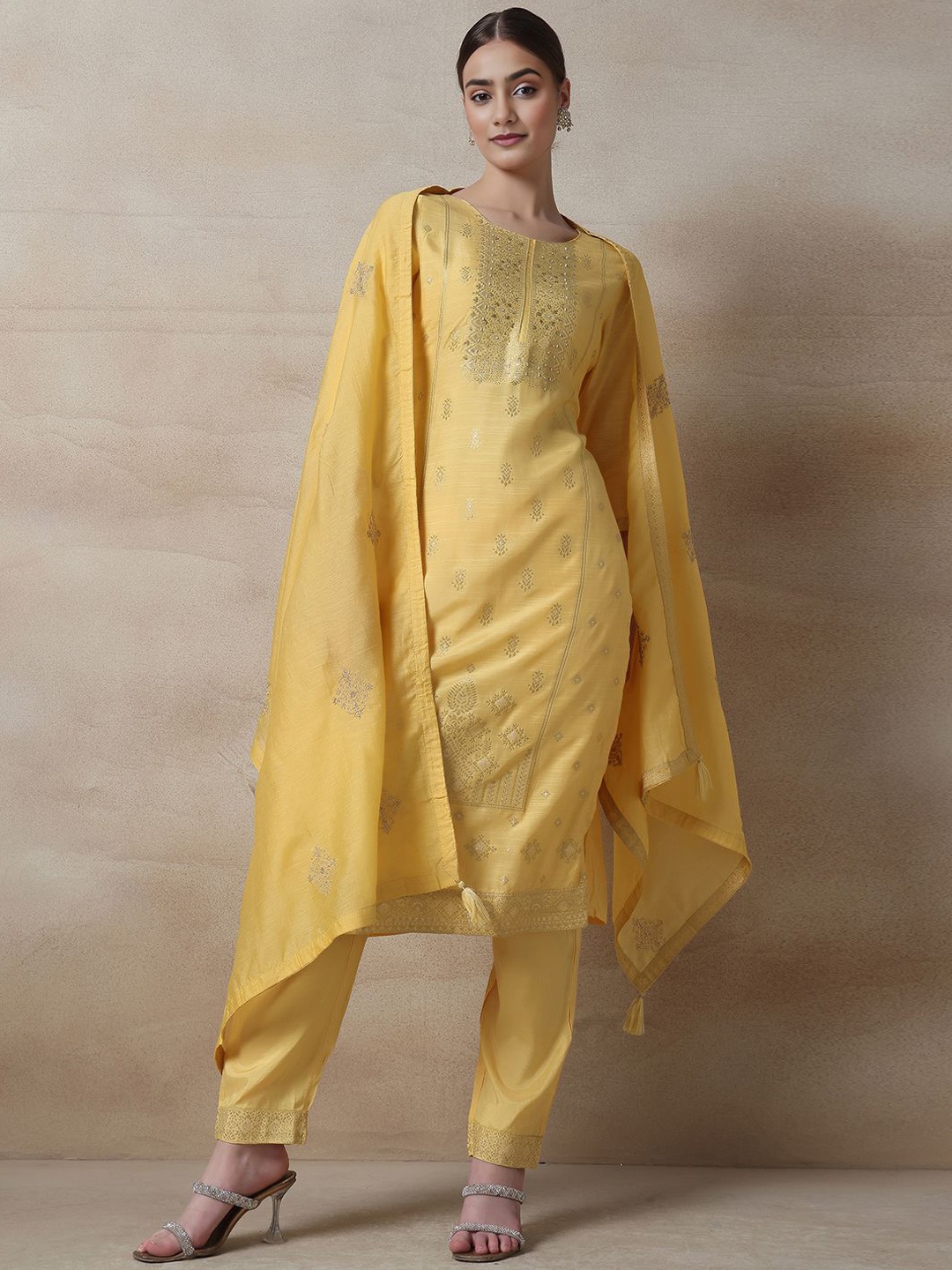 

Rang by Indya Floral Sequinned Woven Design Straight Kurta with Trousers & Dupatta, Yellow