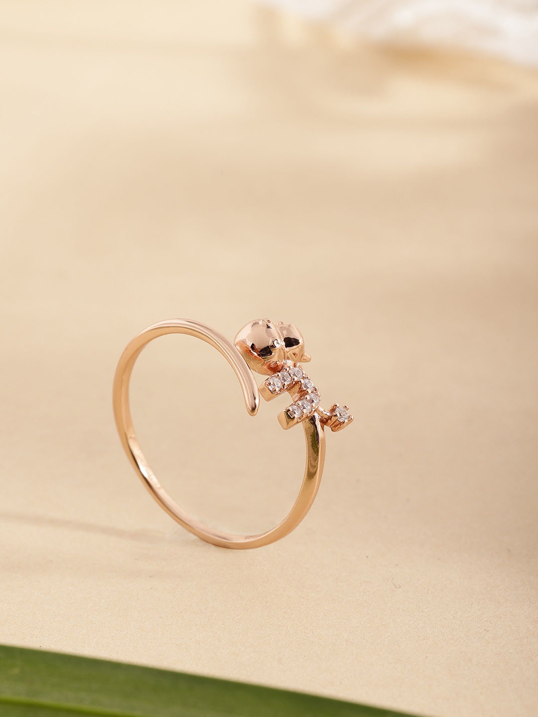 

DIAVO 925 Sterling Silver Rose Gold-Plated Stone Studded Whimsical Critter Finger Ring