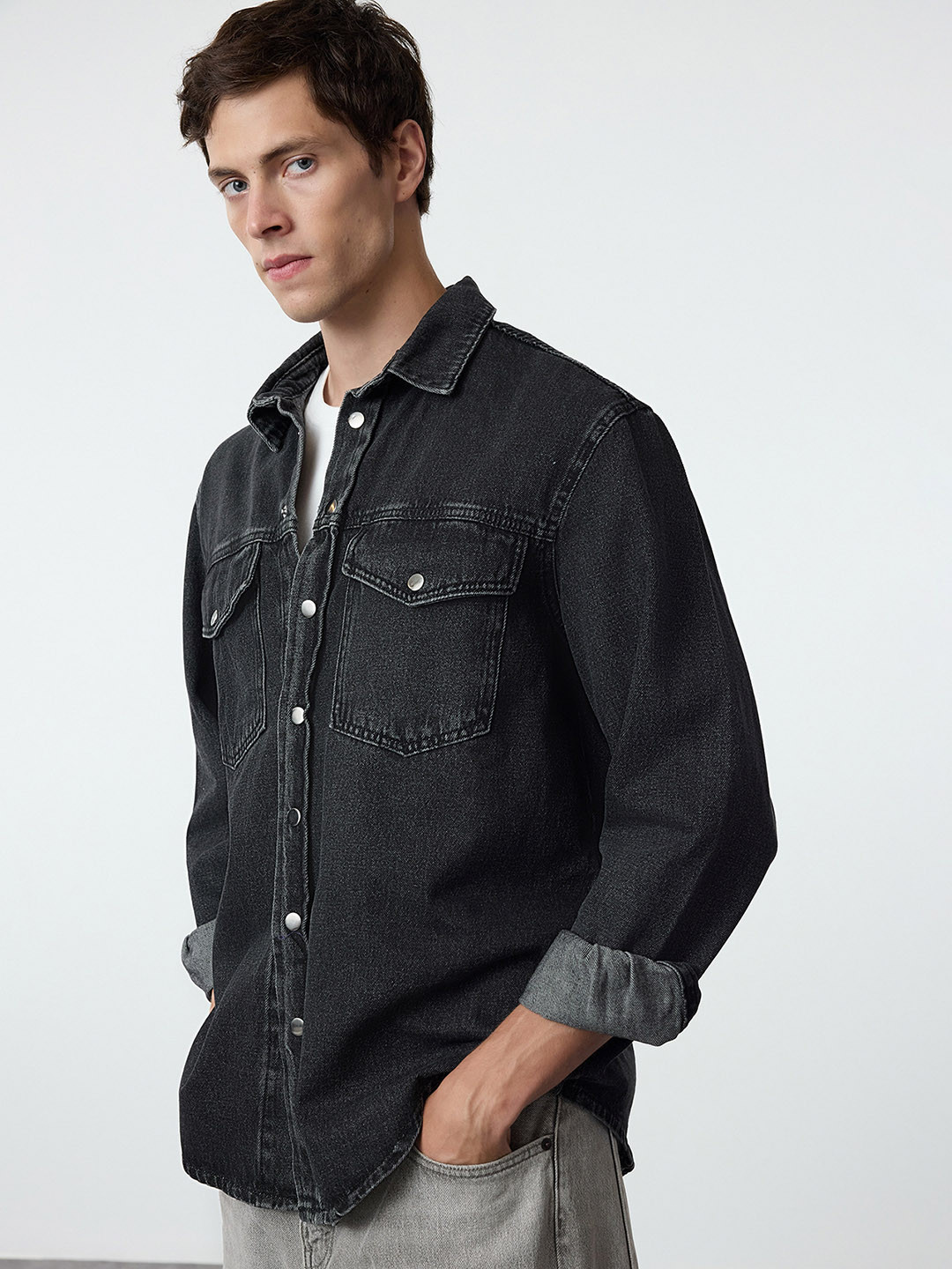 

Trendyol Men Spread Collar Denim Jacket, Black