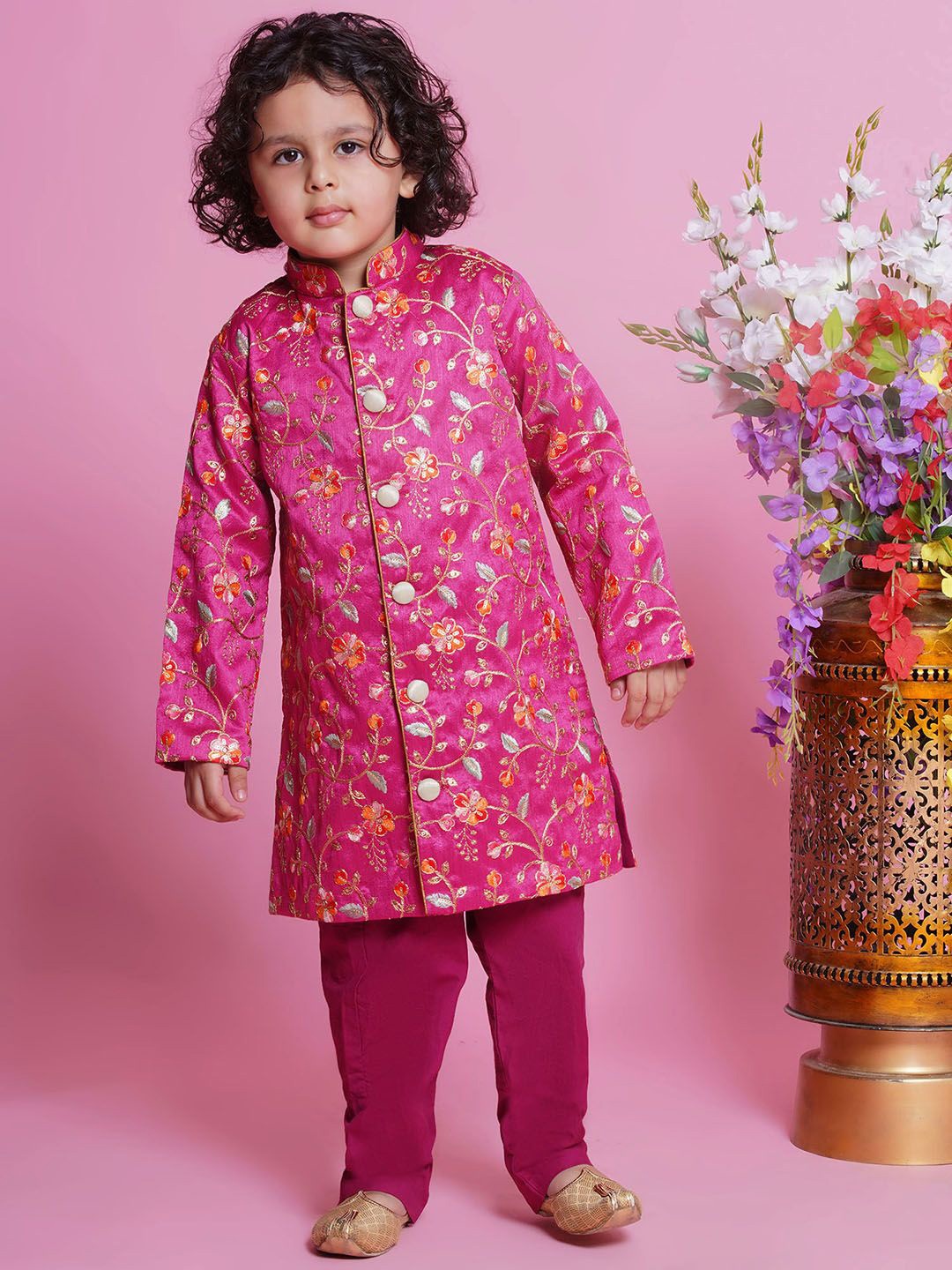 

Little Bansi Boys Embroiderd Sherwani With Pyjama, Pink