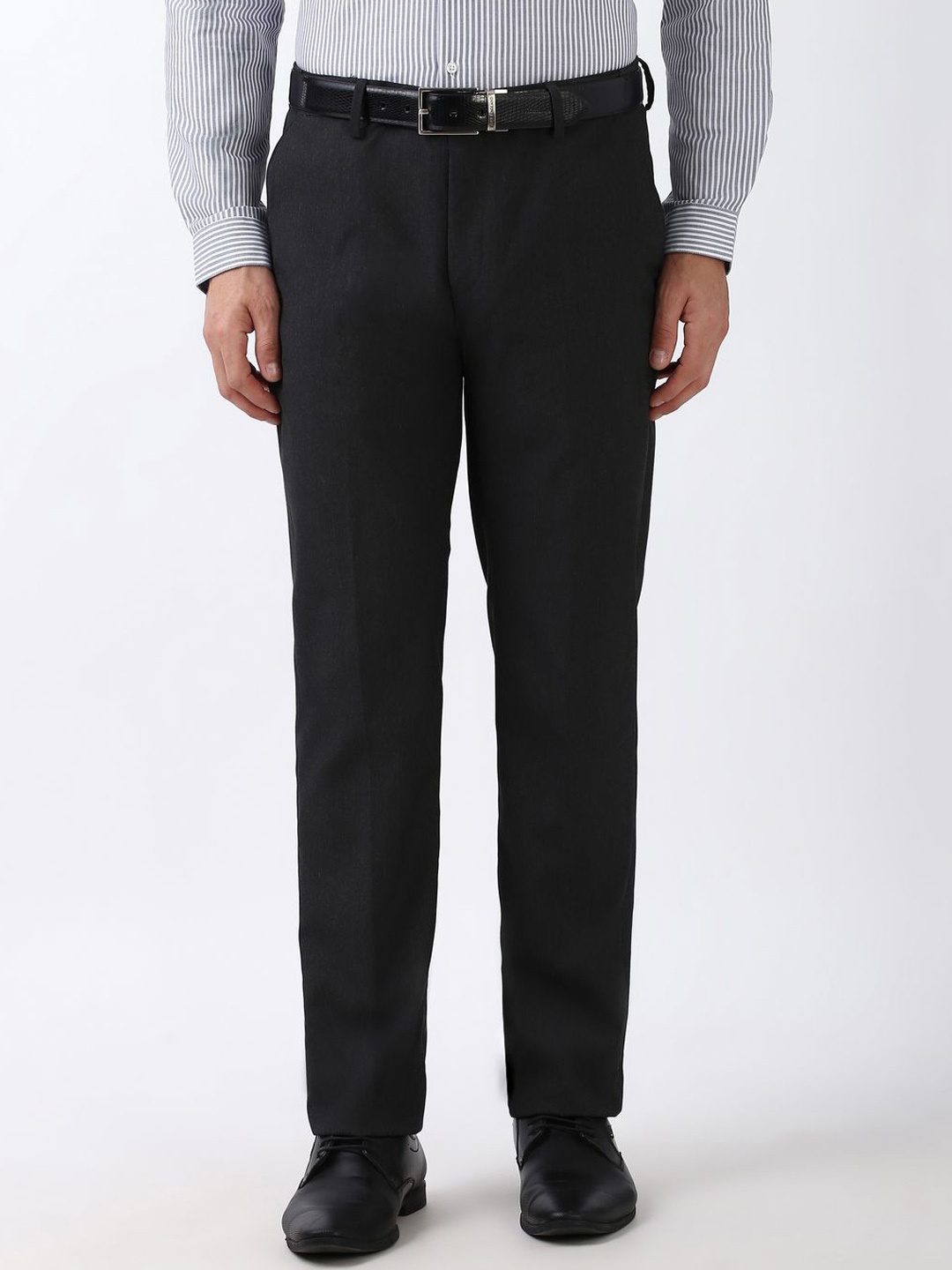 

Peter England Men Slim Fit Trousers, Grey