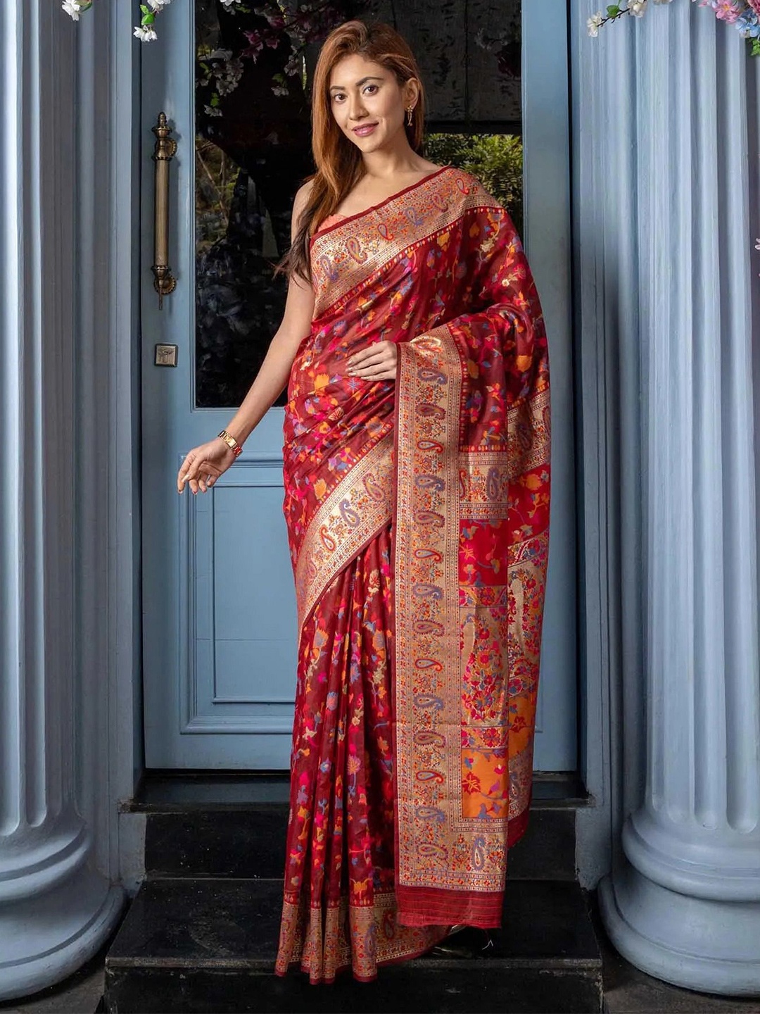 

MAHALASA Ethnic Motifs Zari Pure Silk Banarasi Saree, Red