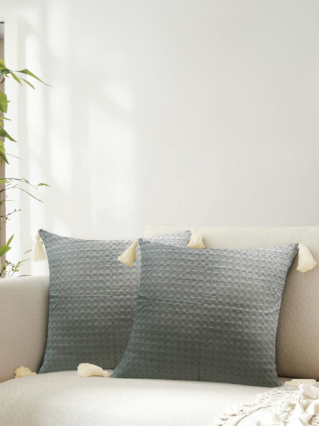 

URBAN SPACE Grey 2 Pieces Checked Square Cushion Covers