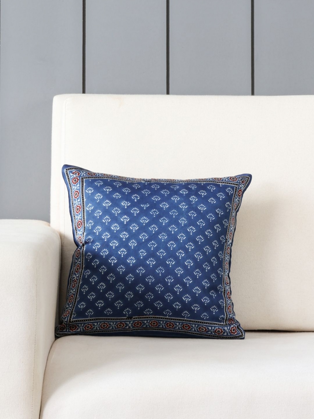 

Eyaas Navy Blue & White Ethnic Motifs Printed Square Cushion Cover