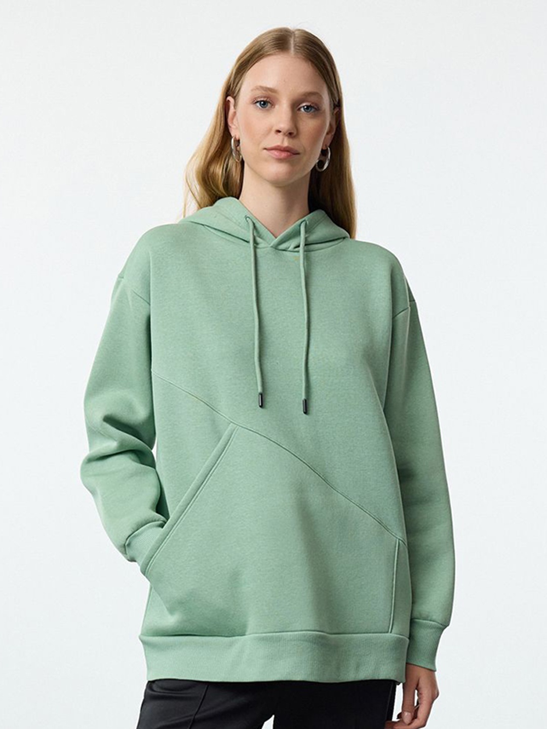 

Trendyol Women Sweatshirt, Na