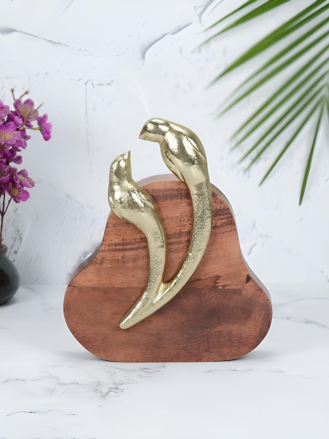 

Maison Modern Brown Curio Showpiece