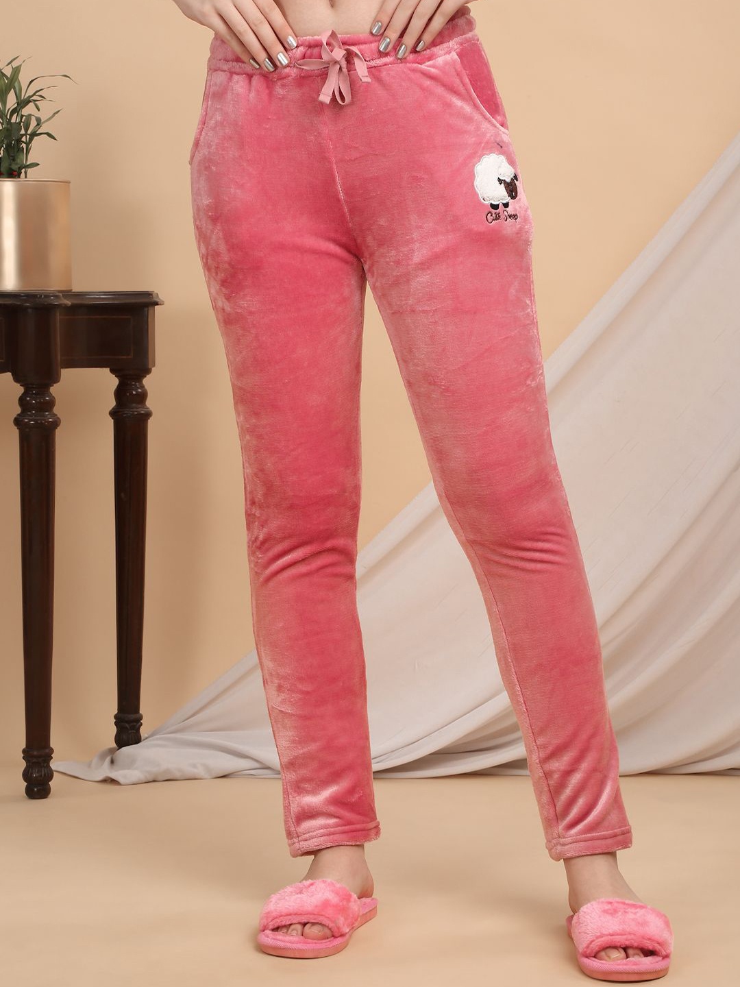 

Sweet Dreams Women Embroidered Mid-Rise Lounge Pants, Pink