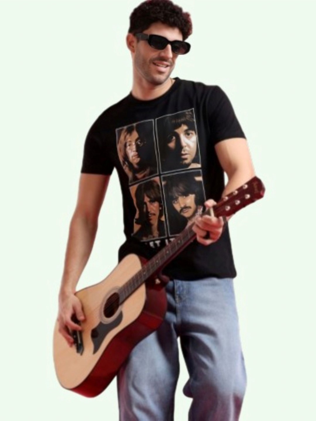 

Entertainment Store Men Beatles 1676 Black Mens T Shirt