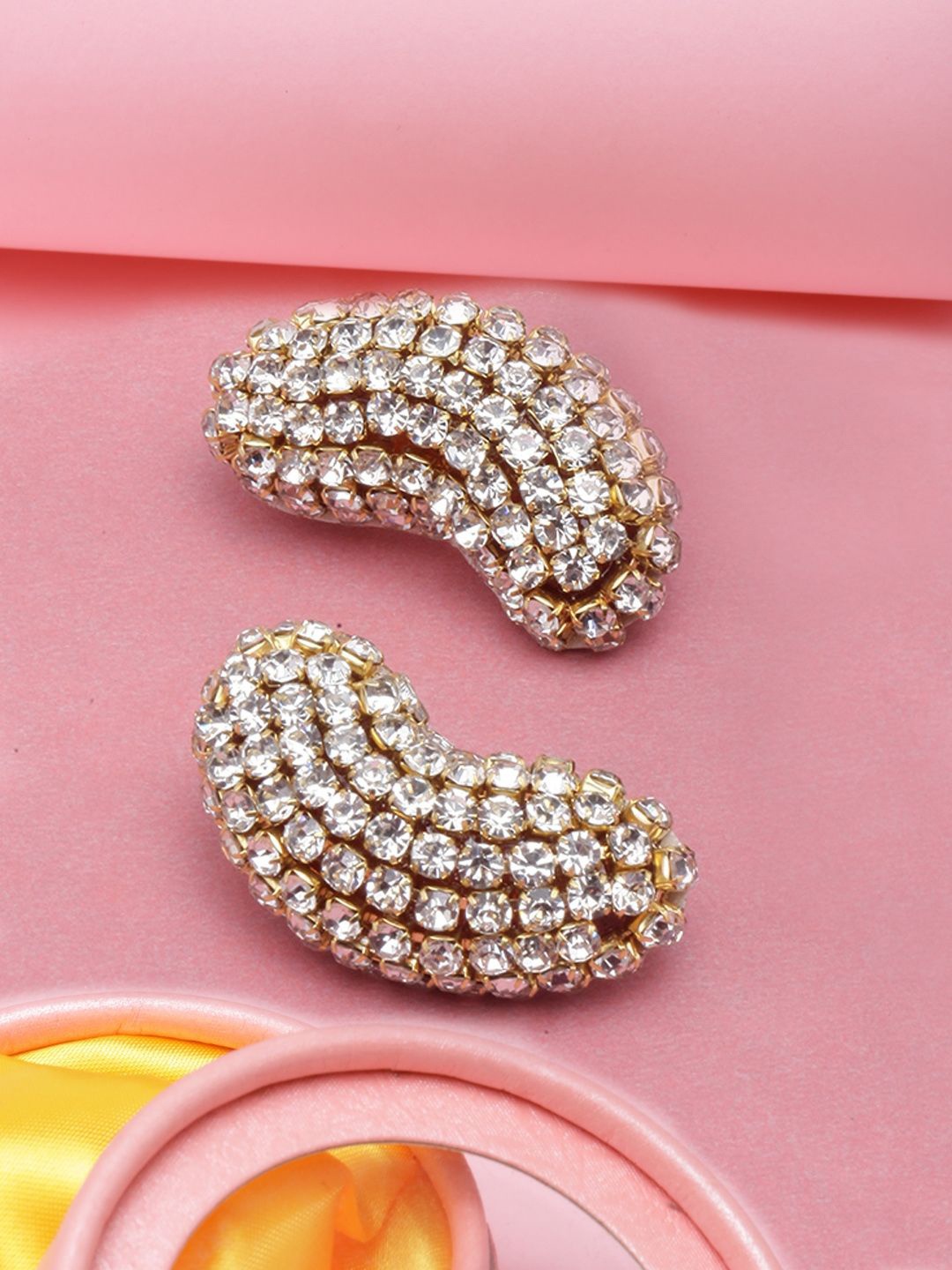 

KPOP Contemporary Studs Earrings, Gold