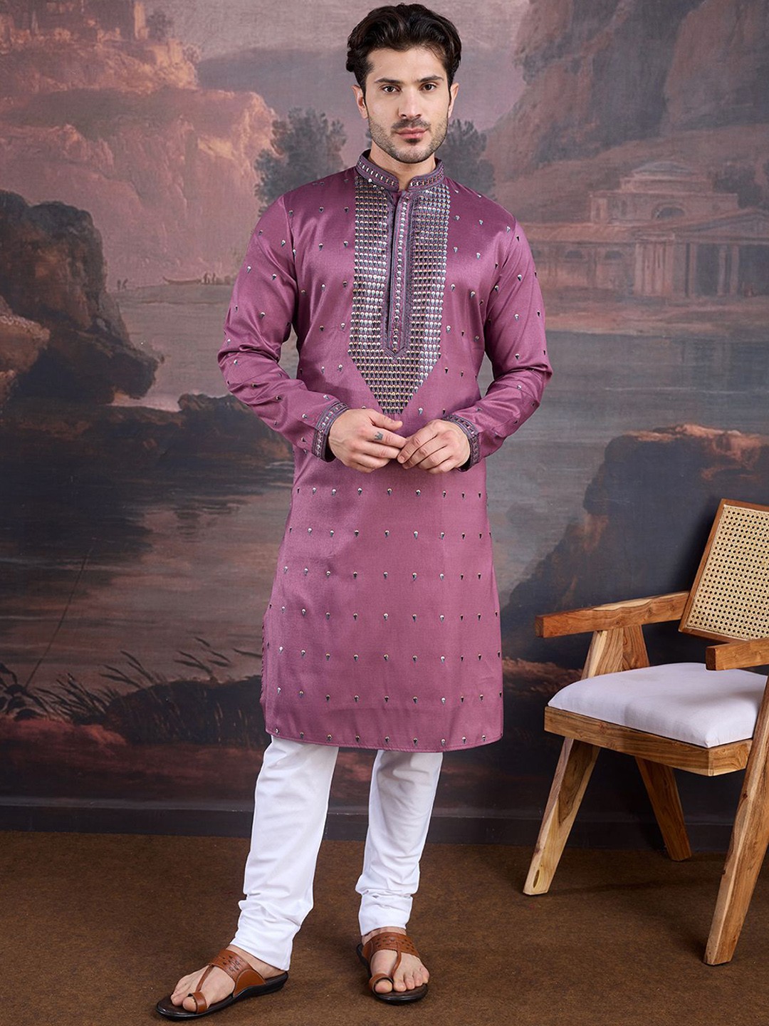 

House of Pataudi Embroidered Mandarin Collar Sequinned Straight Kurta, Purple