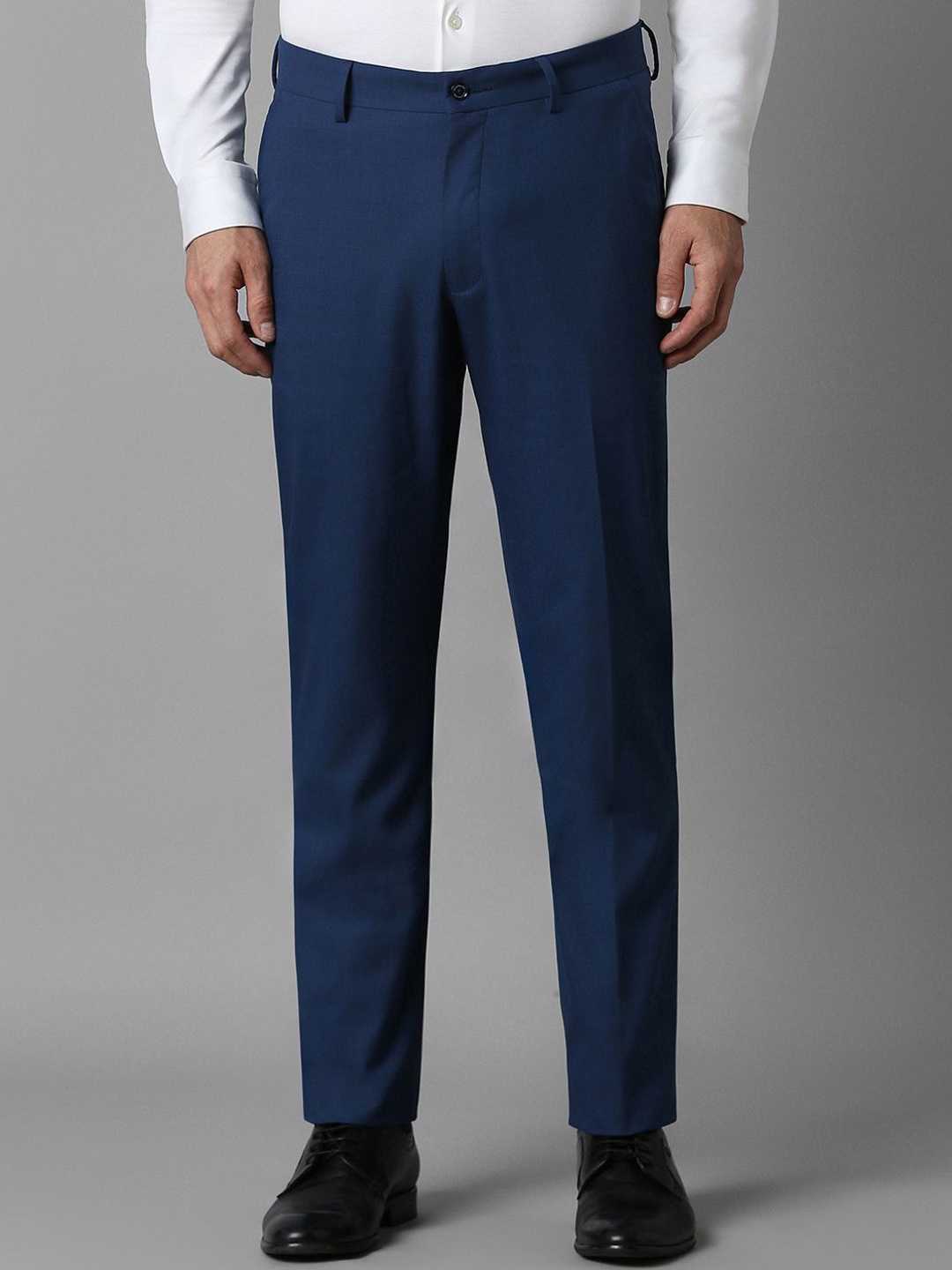 

Louis Philippe Men Checked Slim Fit Mid-Rise Formal Trousers, Navy blue