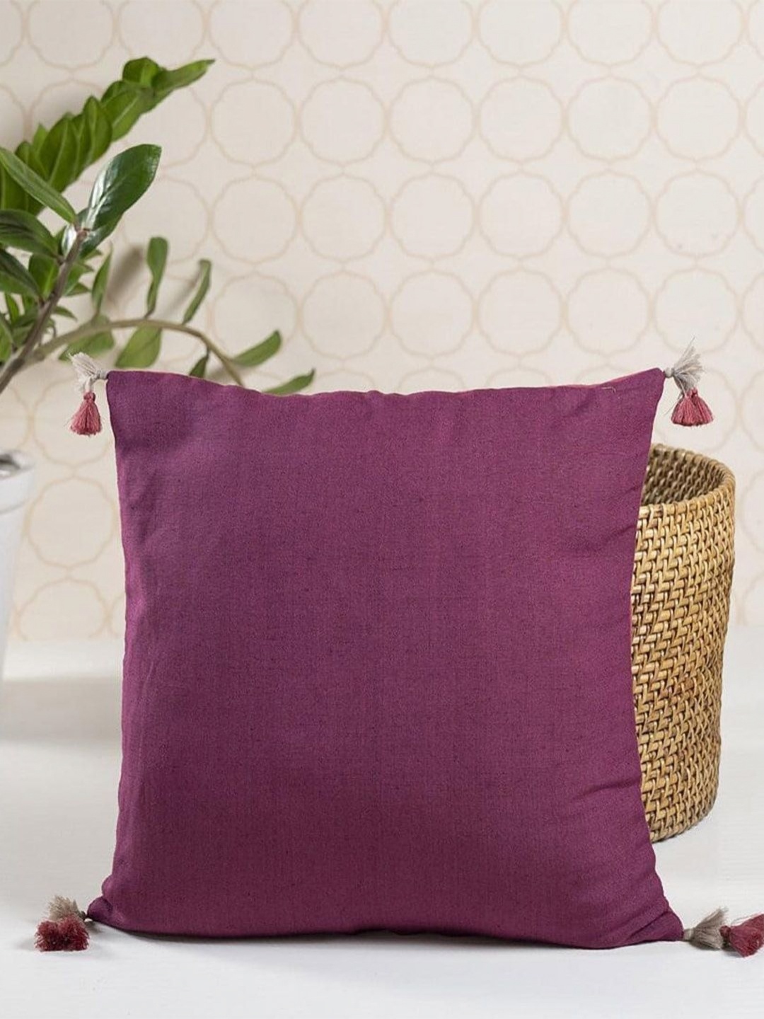 

ONSETHOMES Magenta Square Cushion Covers