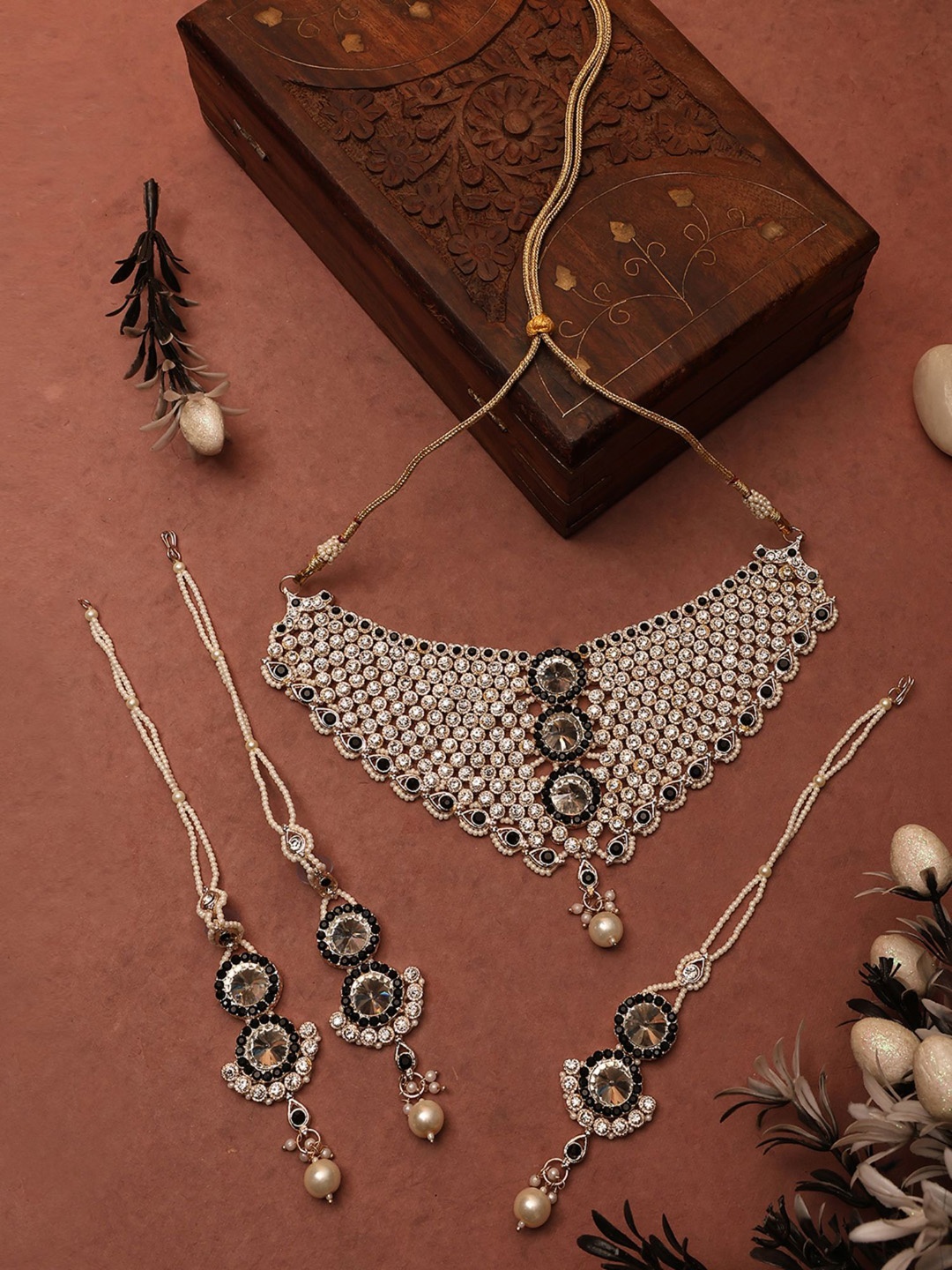 

ANIKAS CREATION Sliver-Plated Stone-Studded & Beaded Jewellery Set, Silver