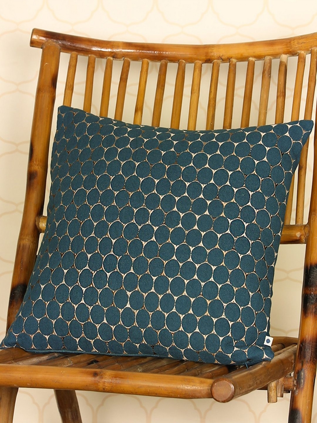 

ONSETHOMES Classic Navy Blue and GoldToned Geometric Printed Cotton Square Cushion Covers