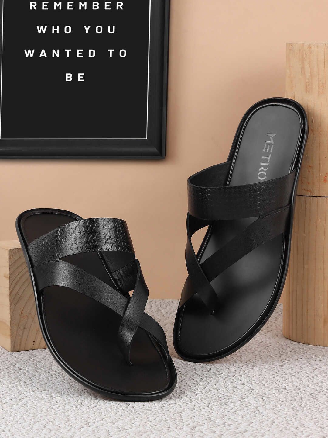 

Metro Men Leather Comfort Sandals, Black