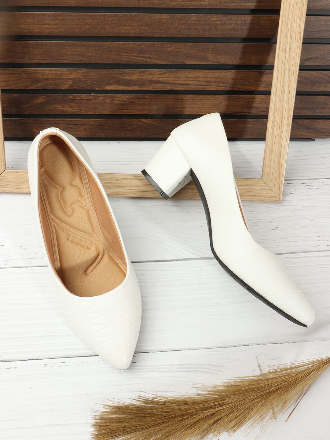 

Denill Women Block Heels Pumps, White