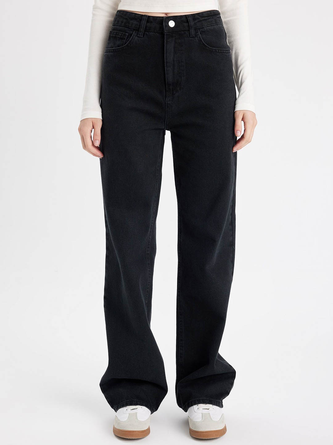

DeFacto Women Mid-Rise Loose Fit Regular Trousers, Black