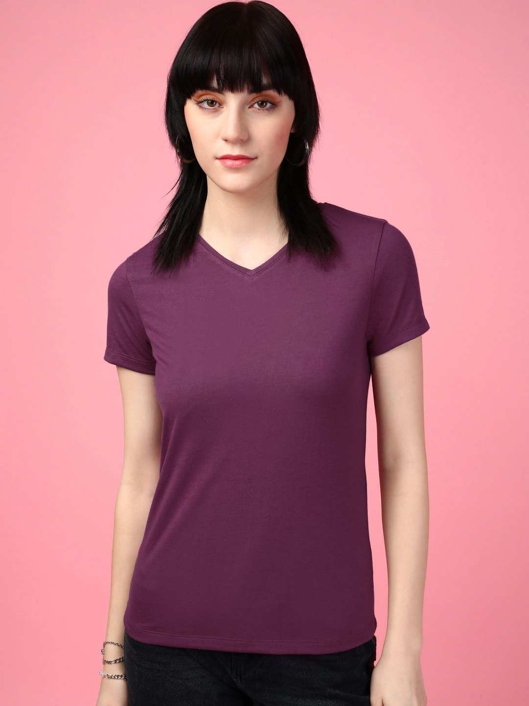 

DressBerry Women Solid V-Neck T-shirt, Mauve