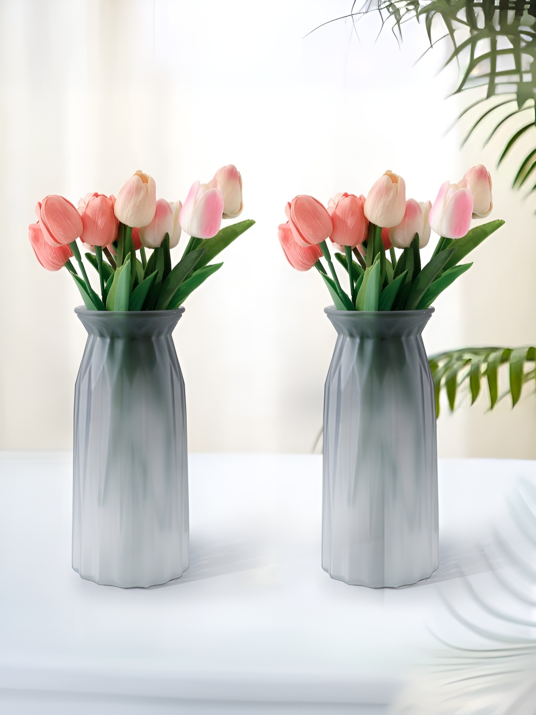 

Gleevers Grey 2 Pieces Textured Glass Vases