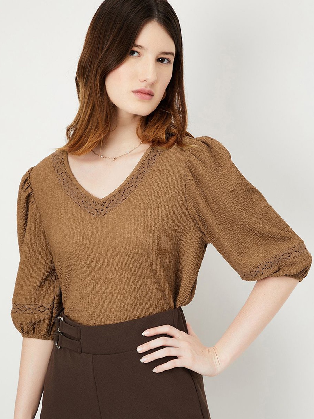 

max Women Solid V-Neck Top, Brown