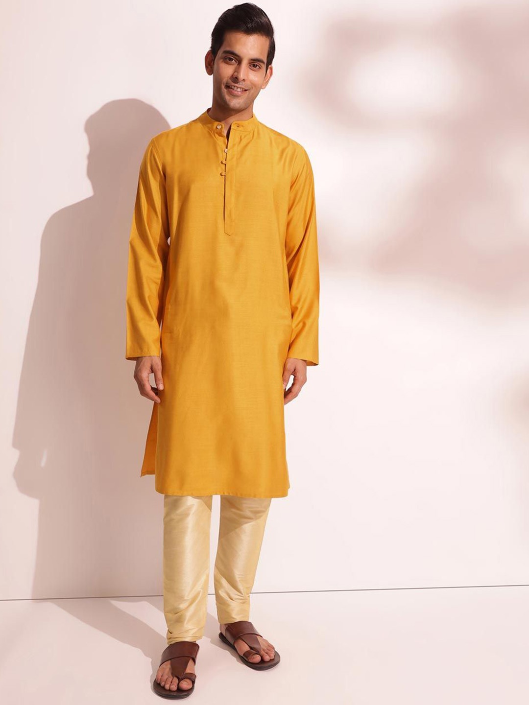 

Fabindia Band Collar Long Sleeves Regular Straight Kurta, Mustard
