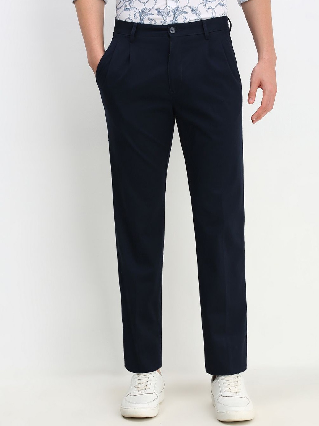 

Allen Solly Men Pleated Trousers, Navy blue