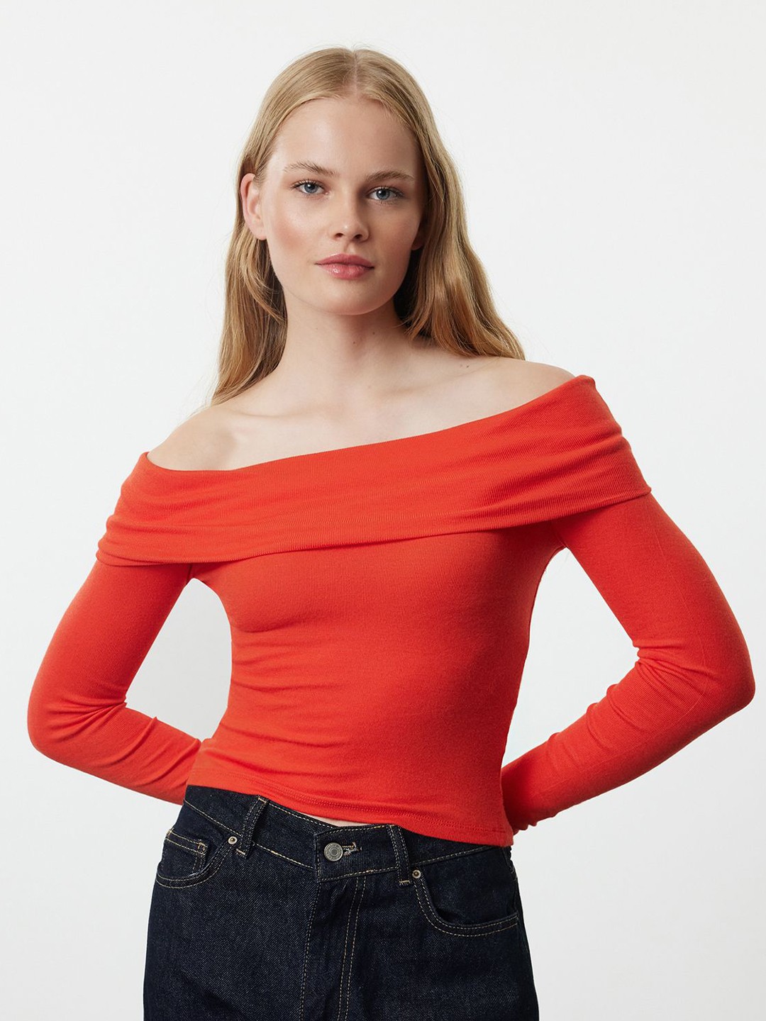 

Trendyol Off-Shoulder Cotton Bardot Top, Na