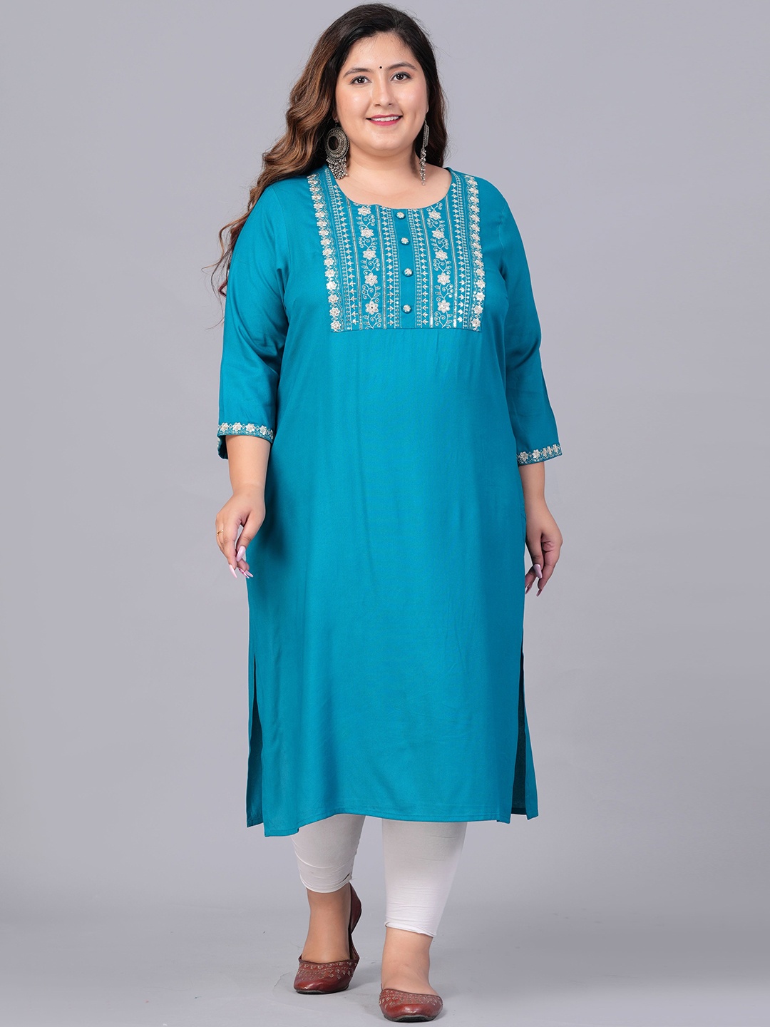 

Sztori Women Flared Sleeves Thread Work Kurta, Turquoise blue