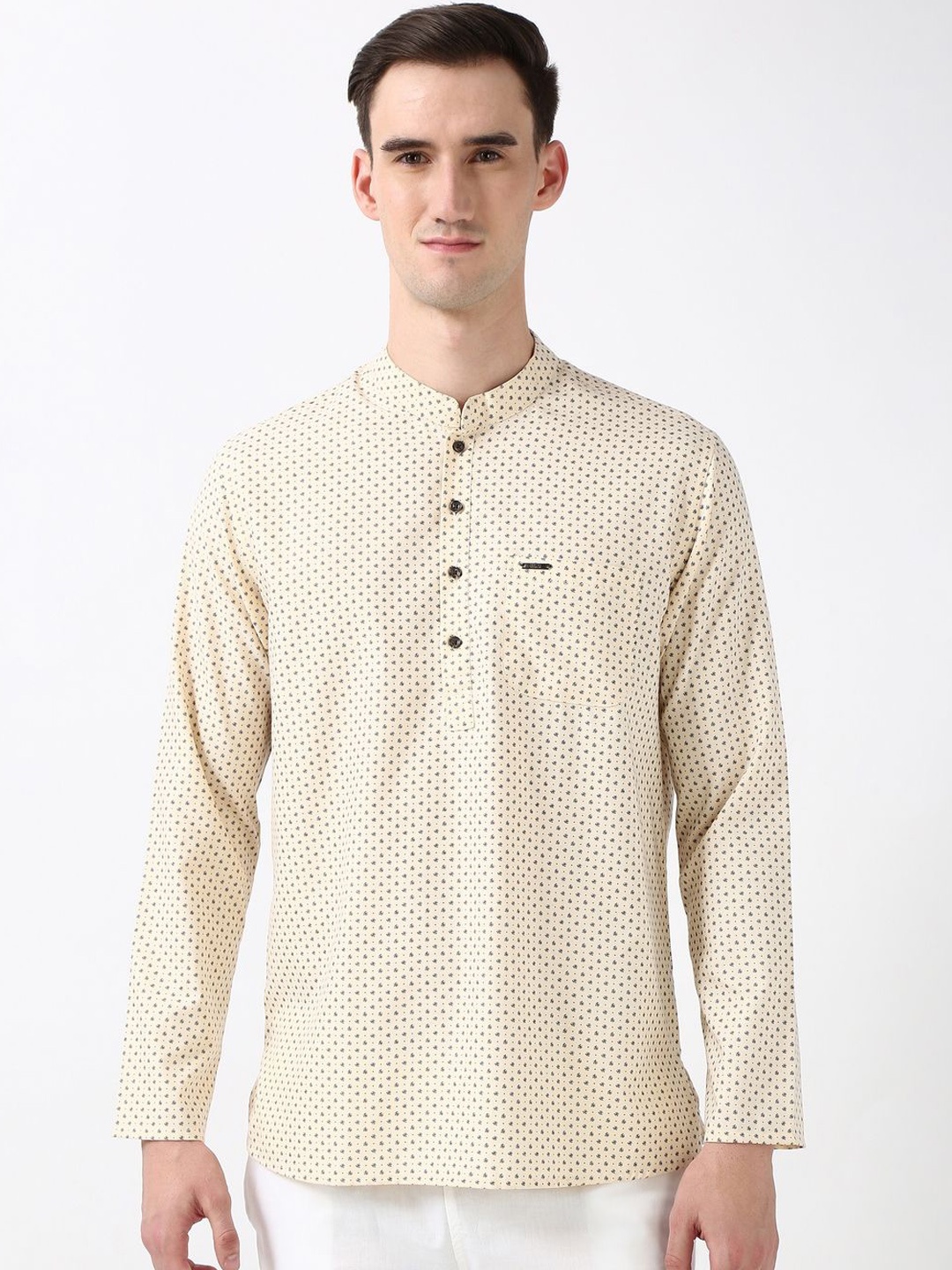 

Peter England Men Geometric Patchwork Kurta, Beige