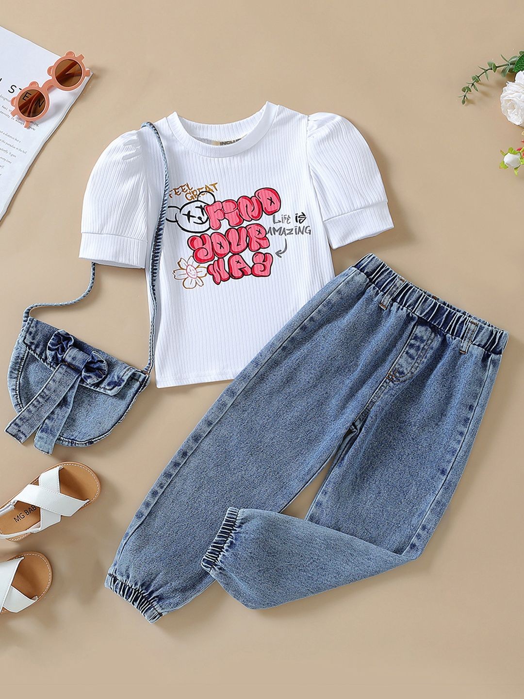 

INCLUD Girls Printed Round Neck Short Sleeves Cotton Blend T-shirt With Joggers, White