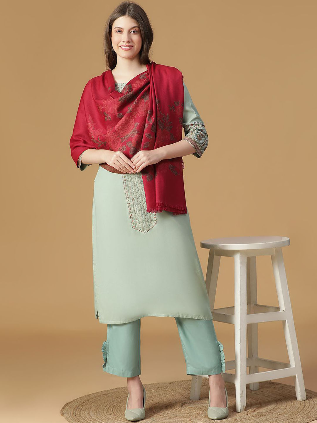 

SHINGORA Twilight Drape Floral Woven Design Jacquard Pure Woollen Shawl, Fuchsia