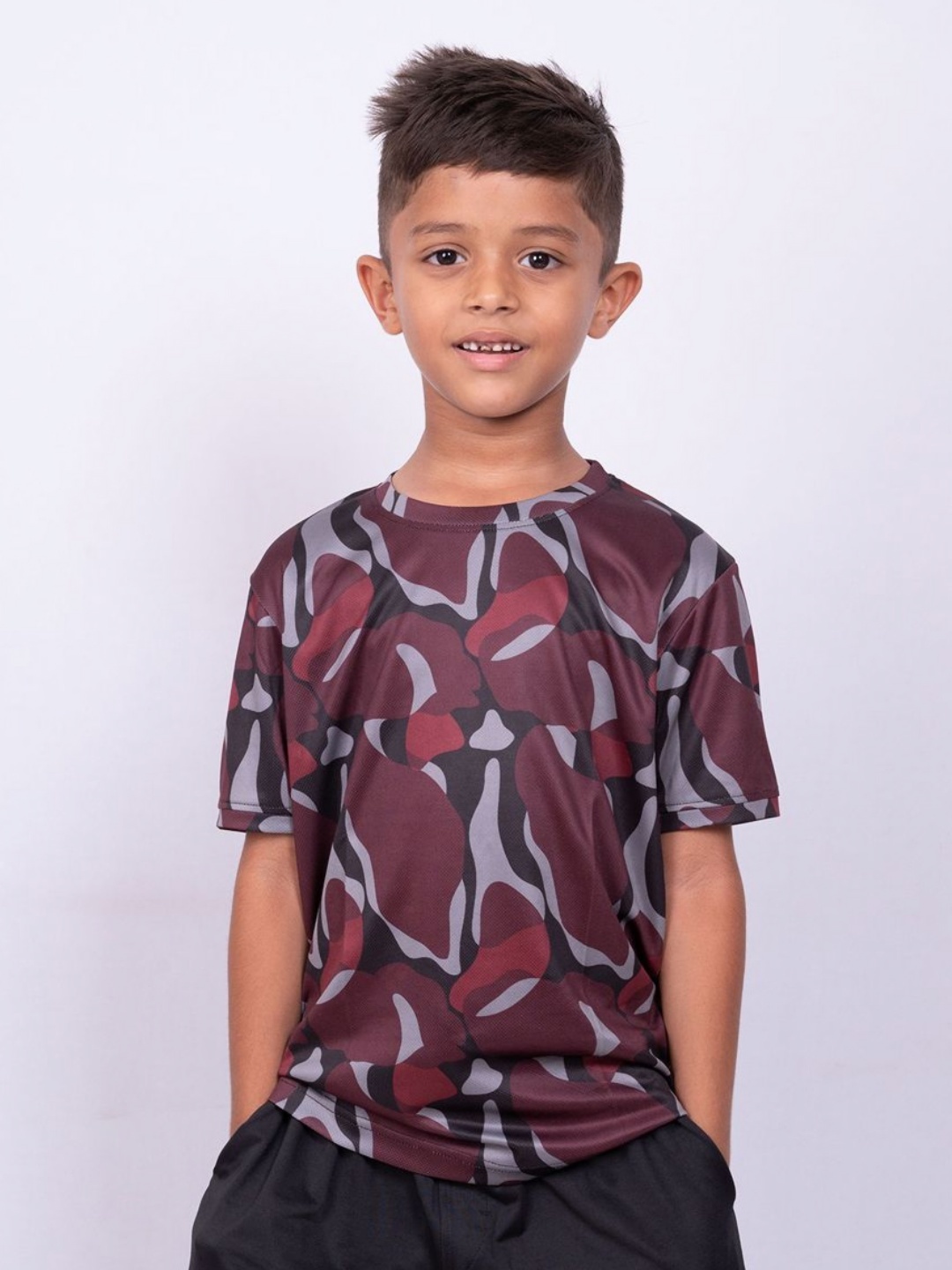 

UMILDO Boys Abstract Printed Round Neck T-shirt, Maroon