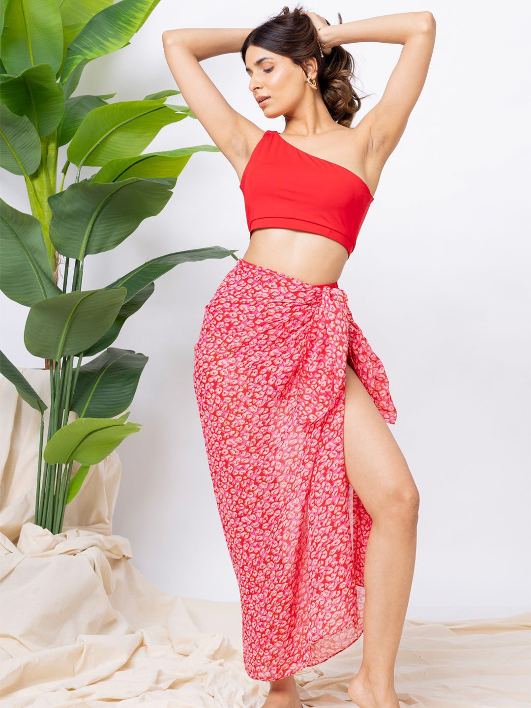 

EROTISSCH Women Solid One Shoulder Three Piece Swim Set, Red