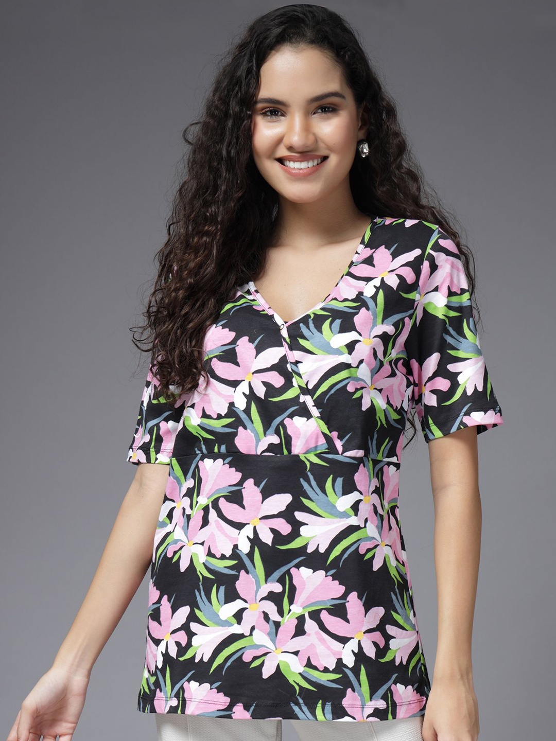 

House Of Zelena Women Floral Printed V-Neck Cotton Maternity Top, Black