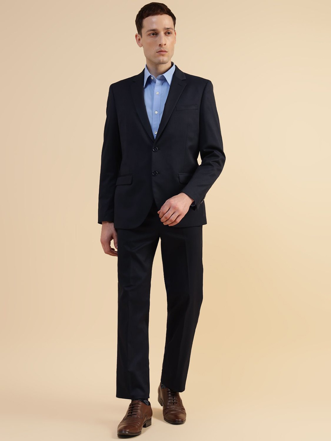 

Givo Slim-Fit Single-Breasted Two-Piece Suit, Blue