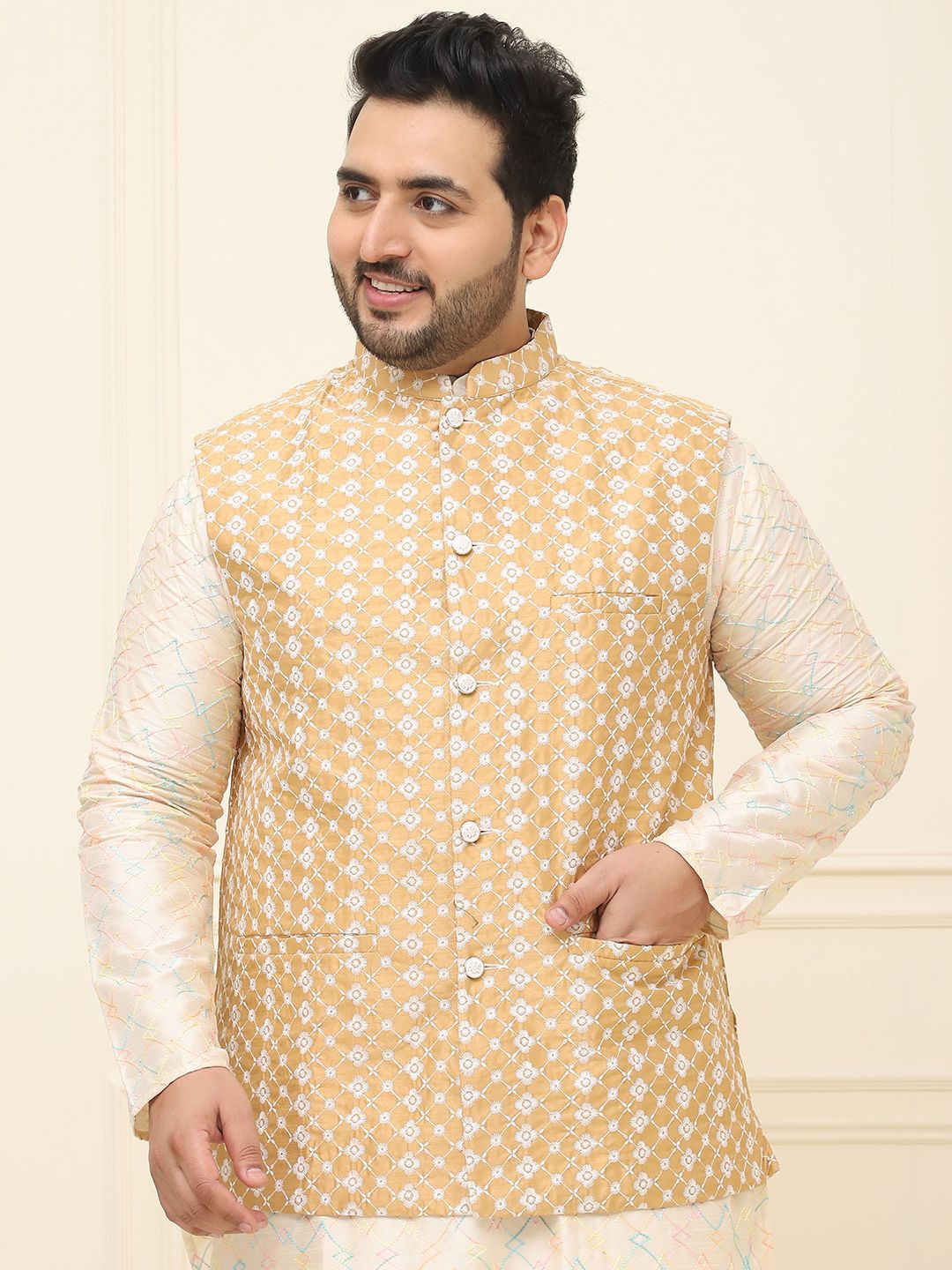 

SOJANYA PLUS Men Embroidered Nehru Plus Size Jacket, Beige