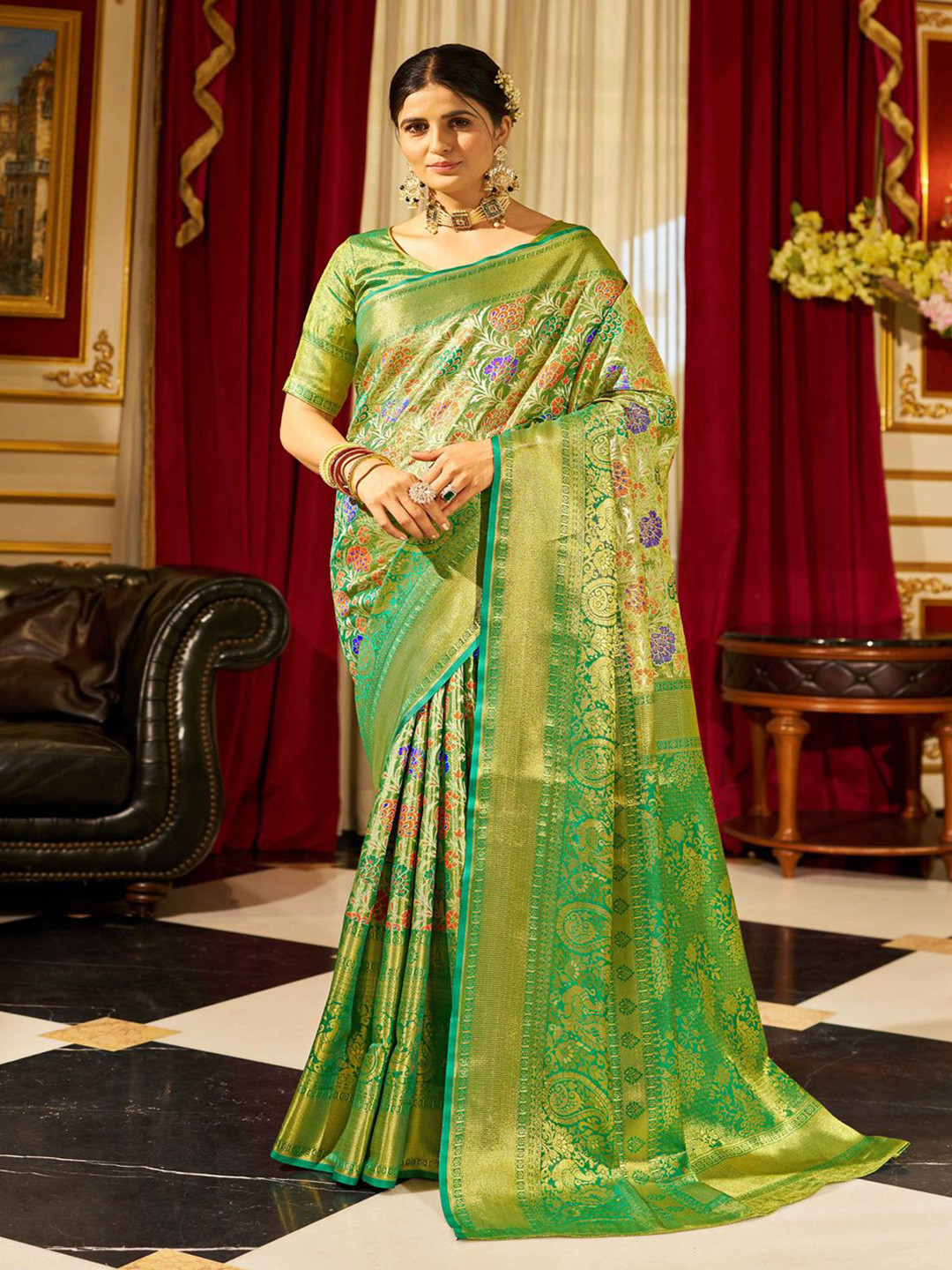 

Krimmple Woven Design Zari Saree, Green