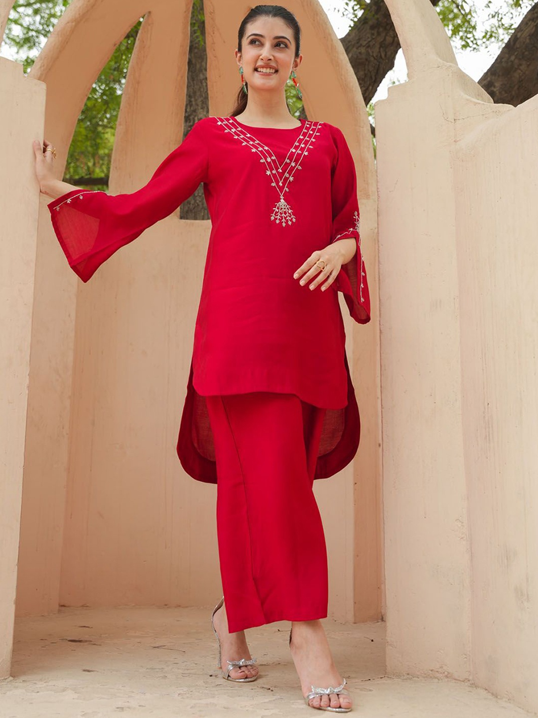 

FASHION DWAR Floral Embroidered Pure Silk Tunic With Trousers, Red