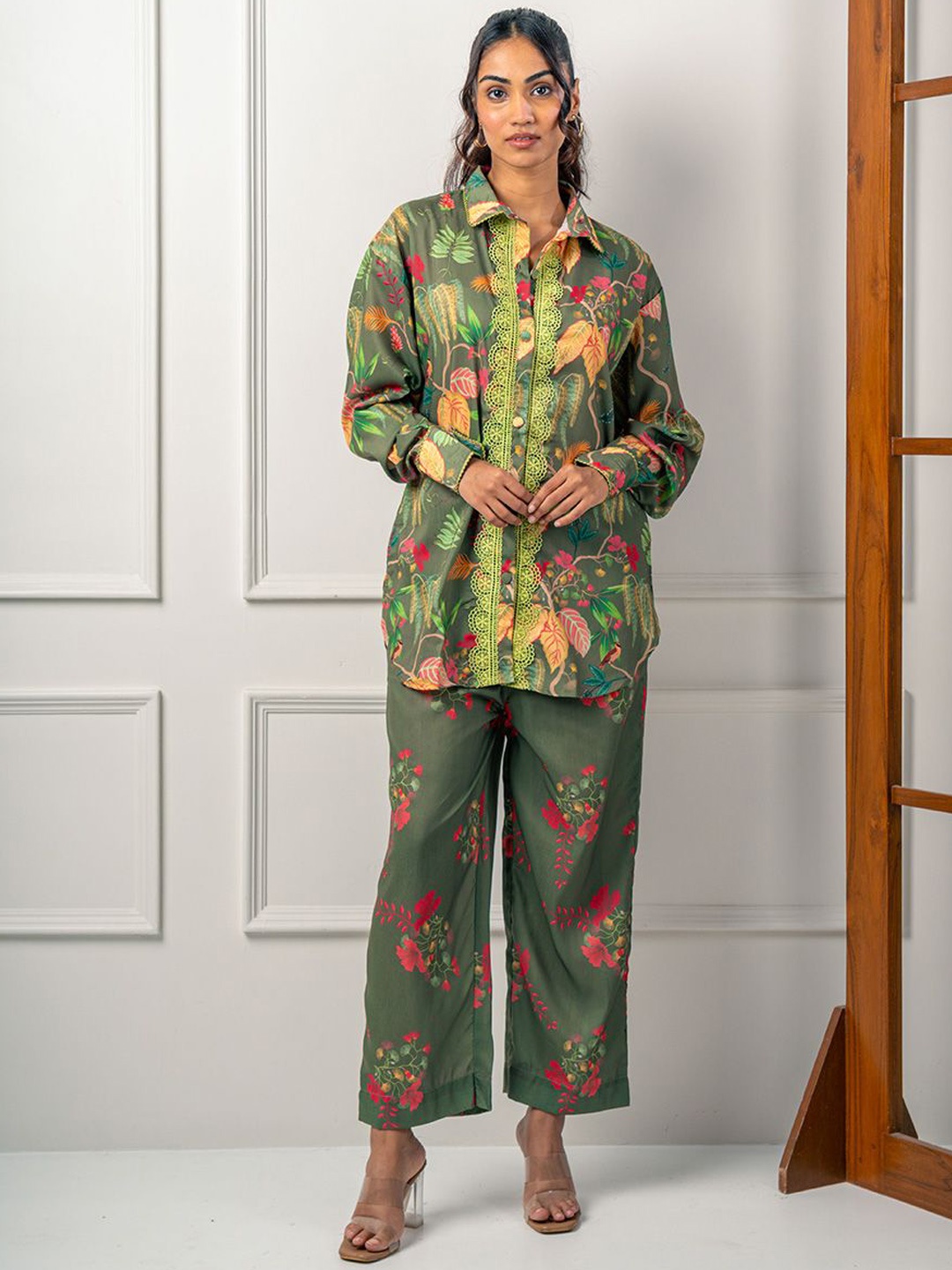 

India Circus by Krsnaa Mehta Olive Garden Floral Printed Shirt & Trouser, Green