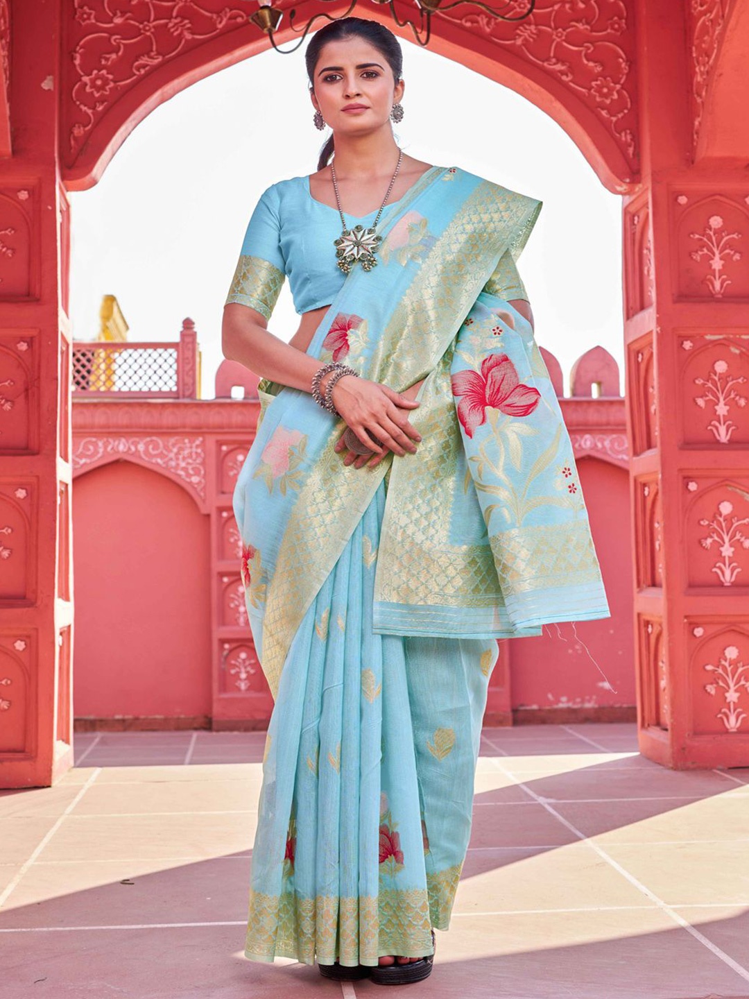 

Krimmple Woven Design Zari Saree, Turquoise blue