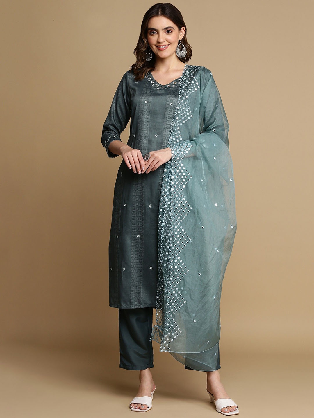 

Shiv ali apparels Geometric Embroidered Mirror Work Kurta With Trousers & Dupatta, Teal