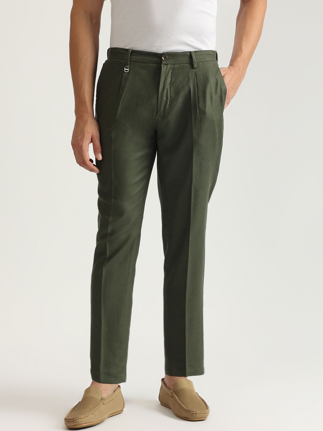 

Antony Morato Men Tapered Fit Trousers, Green