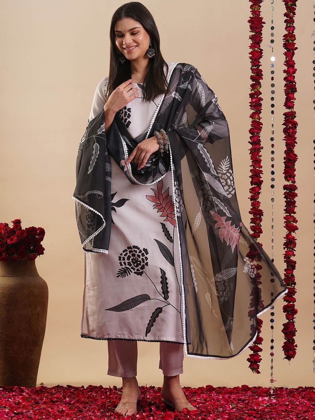 

GoSriKi Floral Printed Straight Kurta with Trousers & Dupatta, Cream