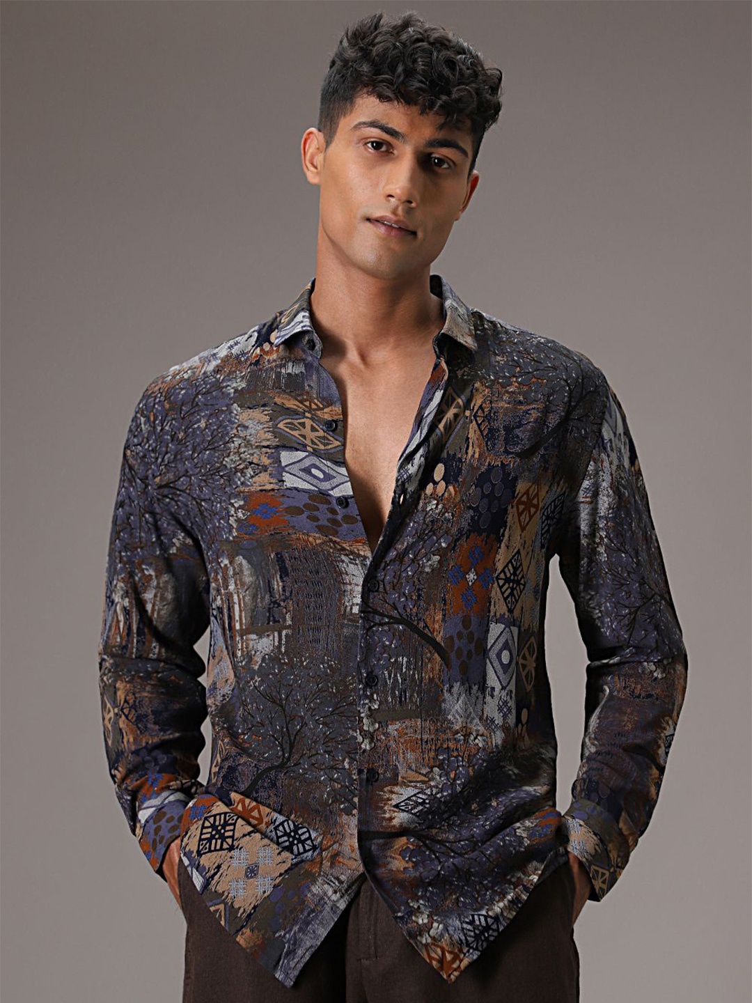 

Banana Club Men Classic Floral Opaque Printed Casual Shirt, Blue