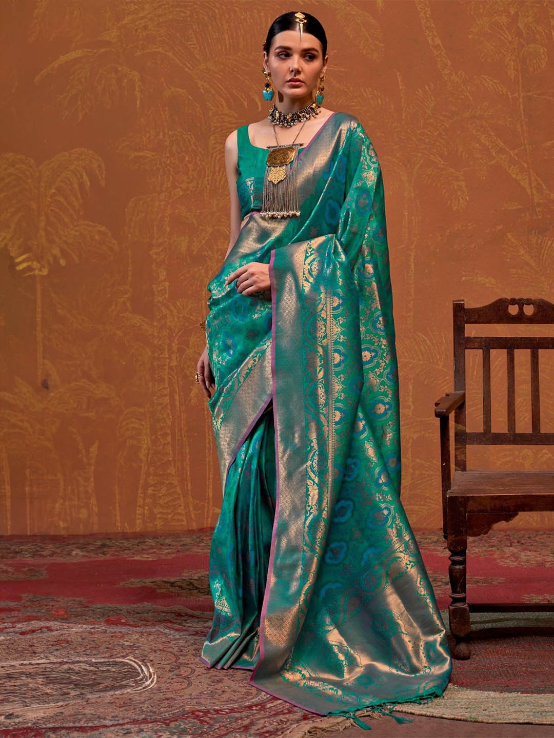 

MySilkLove Woven Design Zari Kanjeevaram Saree, Green