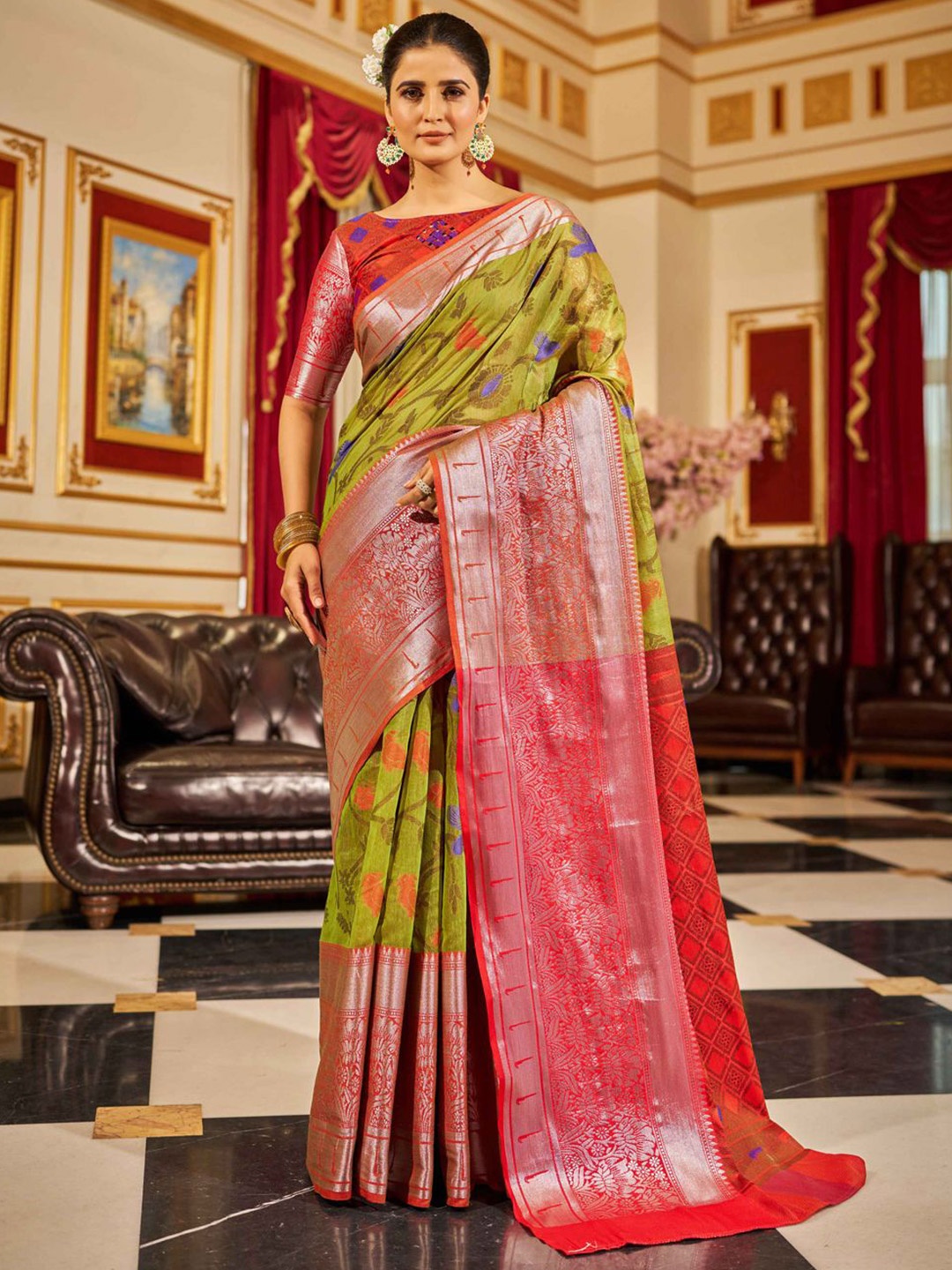

Krimmple Woven Design Zari Saree, Olive