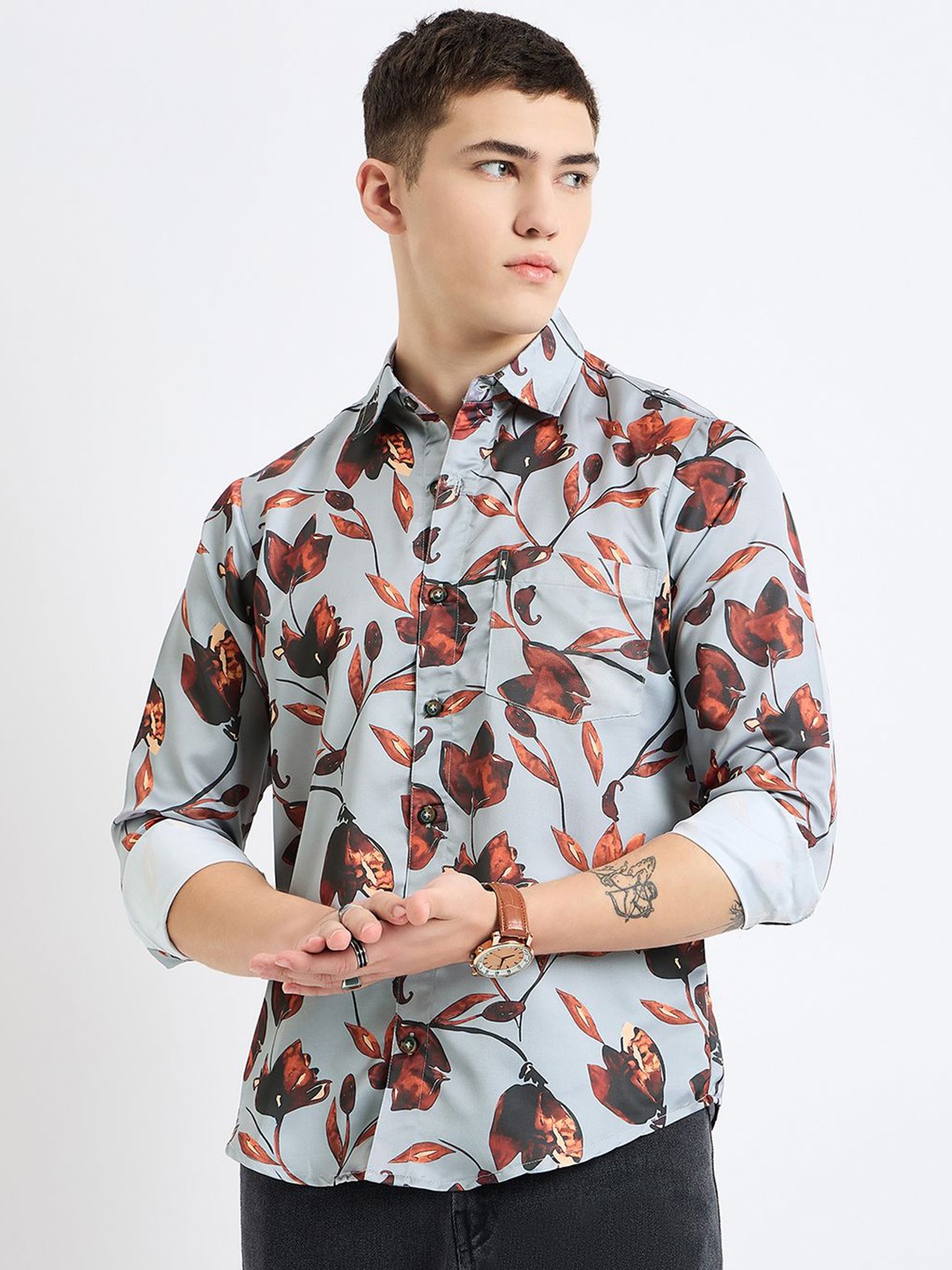 

Modeve Men Spread Collar Floral Printed Casual Shirt, Grey