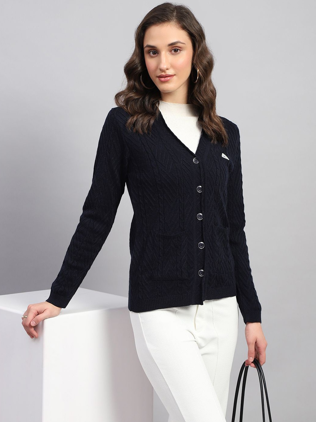 

Monte Carlo Women Woollen Cardigan, Navy blue