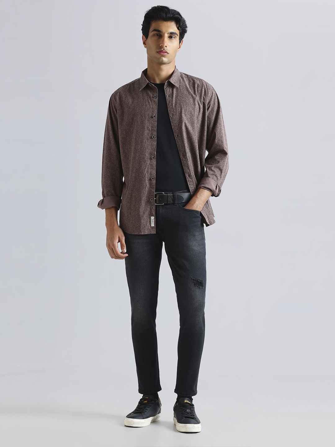 

Pepe Jeans Floral Printed Spread Collar Pure Cotton Casual Shirt, Brown
